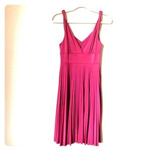 Purple pleated swing dress (S)